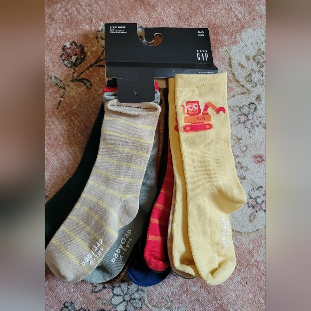 GAP Toddler Socks NWT